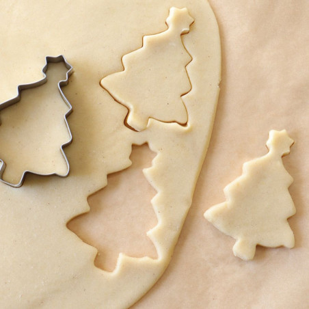 Ambiance emporte pièces biscuits sapin